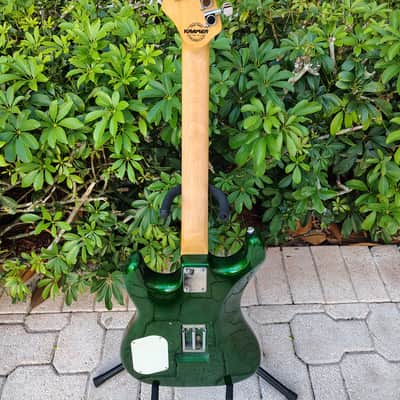 Kramer Limited Edition Pacer Electric Green Sparkle Guitar 2016 image 11