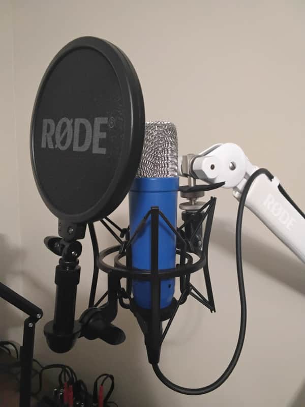 RODE NT1 Signature + PSA1+ 2020s - Blue + white image 1