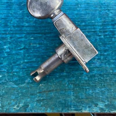 Real Life Relics Kluson 6 in Line Revolution Series F-Mount Tuning Machines KRF-6BX-N image 5