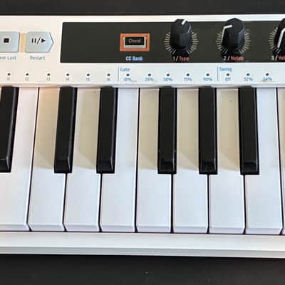 Arturia KeyStep 37 MIDI Controller 2021 - 2025 - White