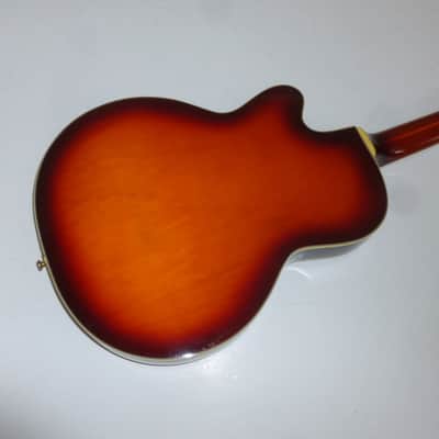 Guild Bluesbird 1967 Sunburst image 5