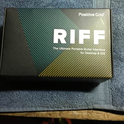 Positive Grid RIFF USB Guitar Audio Interface 2023 - Present - Black image 2