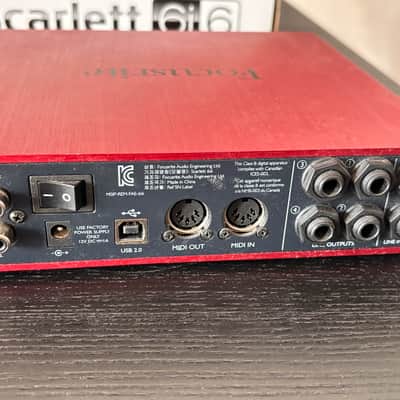 Focusrite Scarlett 6i6 2nd Gen USB Audio Interface 2016 - 2018 - Red / Black Bild 4