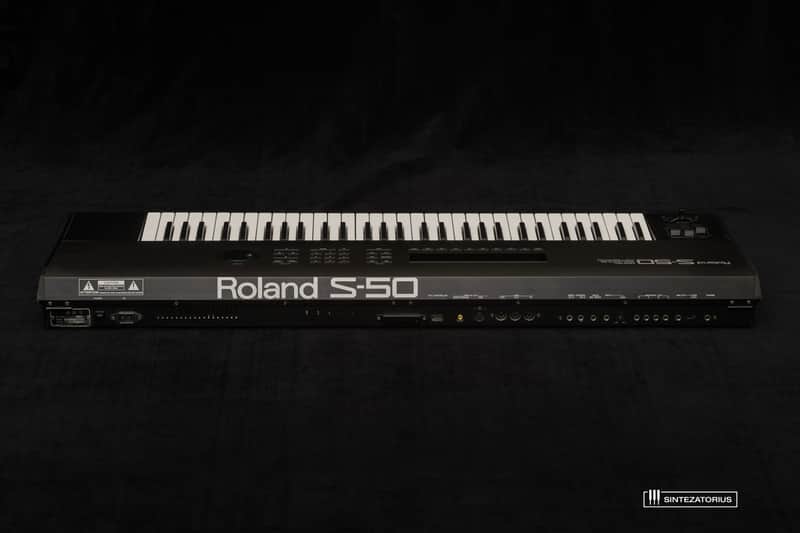 Roland S-50 61-Key Digital Sampling Keyboard 1986 - 1990 - Black