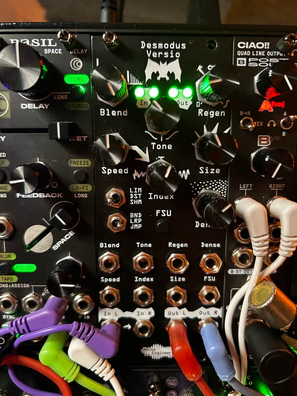 Noise Engineering Desmodus Versio