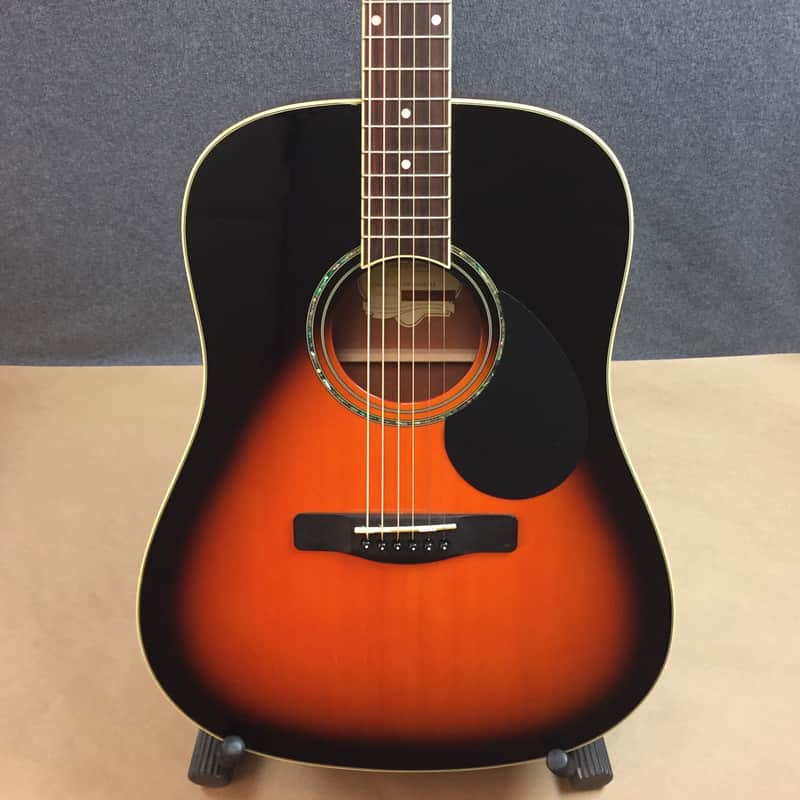 Greg Bennett GD-100 VS Solid Spruce Top Dreadnought Acoustic