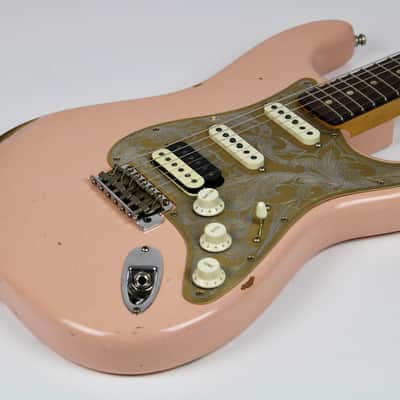 Fender Limted Edition Tyler Bryant ''Pinky'' Stratocaster Relic Rosewood Fingerboard - Aged Shell Pink 2023 w/OHSC (9236022491) image 4