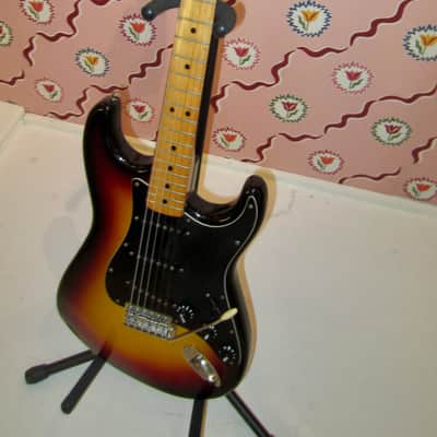 Tokai Silver Star Stratocaster 1980 - 1981 - Sunburst image 2