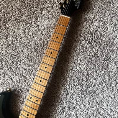 Jet Guitars JS-400 JS400 BKG, HSS Ceramic pickups, solid basswood body, 22 frets roasted maple neck, 2 point tremolo, gold hardware Free Setup image 6
