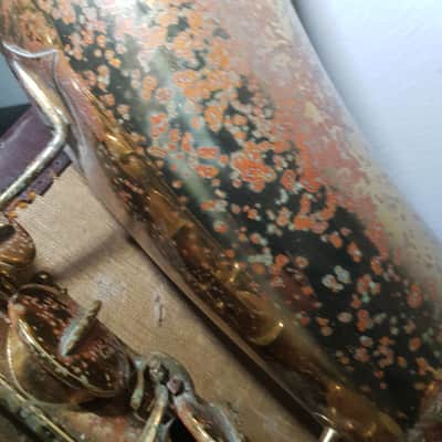 1934 BUESCHER TRUE TONE BARITONE SAX USA image 15