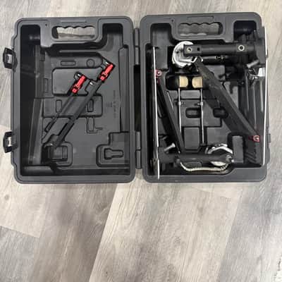 Used DW 9000 Series Double Bass Drum Pedal (with hard case) image 2