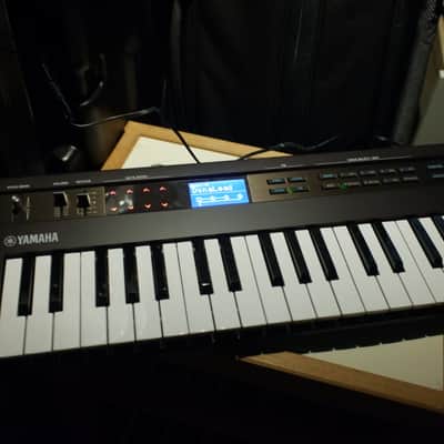 Yamaha Reface DX Mini Mobile Keyboard 2015 - Present - Black