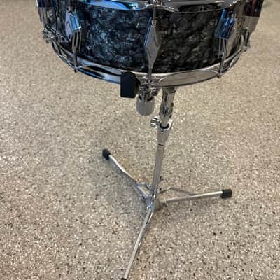 Solid Maple Craviotto 5 1/2" x 14" Johnny C Snare Drum, Black Oyster image 8