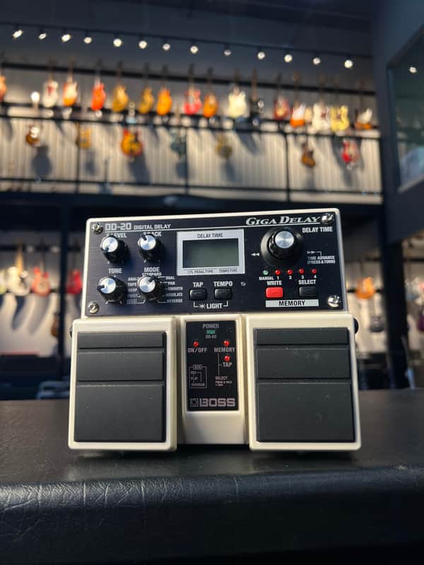 Boss DD-20 Giga Delay