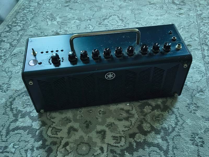 Yamaha THR10C Classic 10-Watt 2x3" Stereo Digital Modeling Guitar Combo 2013 - 2018 - Black image 1