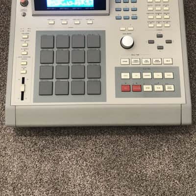 AKAI MPC3000 MPC 3000 Classic Sampler Sequencer Drum Machine image 1