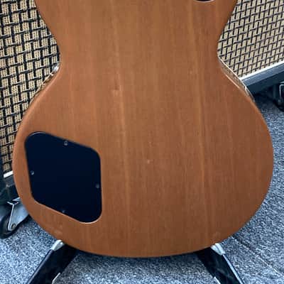 Gibson Les Paul Classic 2021 - Honeyburst image 4
