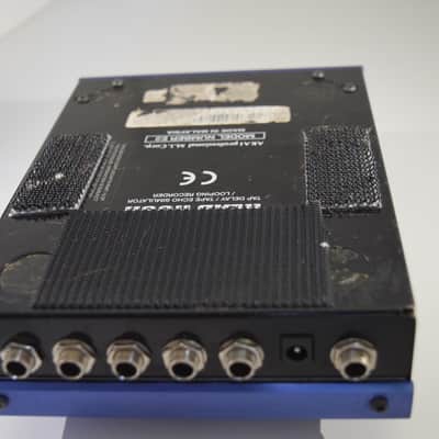 Akai E2 Headrush Delay/Looper 2010s - Blue - Spares/Repair image 4