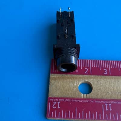 CASIO WK-1800 Keyboard Part: TS Sustain Pedal Input Mono 3-Pin Socket image 9