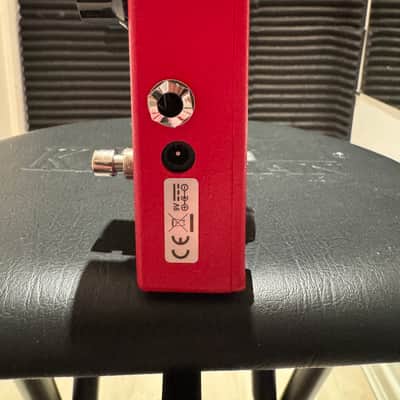 MXR M102 Dyna Comp 1995 - Present - Red image 2