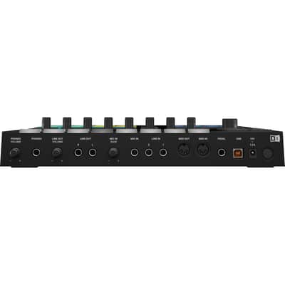Native Instruments MASCHINE MK3 - Groove Production Studio (Black) (Demo Unit) image 4