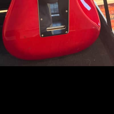 Fender FSR Limited Edition Player Stratocaster HSS with Pau Ferro Fretboard 2017 - 2021 - Candy Red Burst image 5