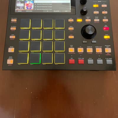 Akai MPC One Standalone MIDI Sequencer 2020 - Present - Black image 2