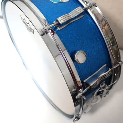 Ludwig No. 908P Jazz Festival 5x14" 8-Lug Snare Drum with Pointed Blue/Olive Badge 1969-1971 Sparkling Blue Pearl image 6