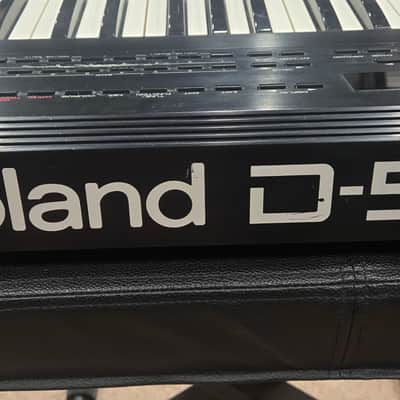Roland D-5 61-Key Multi-Timbral Linear Synthesizer 1989 VINTAGE image 9