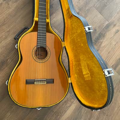 Aria 1974 AC30 Concert Classical Acoustic Guitar with Hard Case image 2