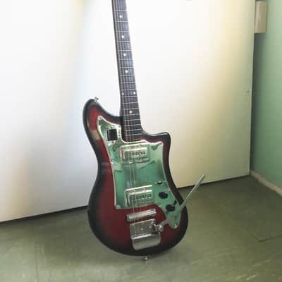 Sorrento E-10 1964-1967 Redburst image 3
