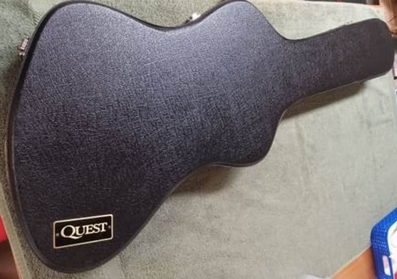 Quest Guitar case 1986?  black image 1