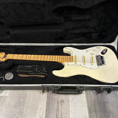 Fender Stratocaster with Maple Fretboard - Olympic White image 1