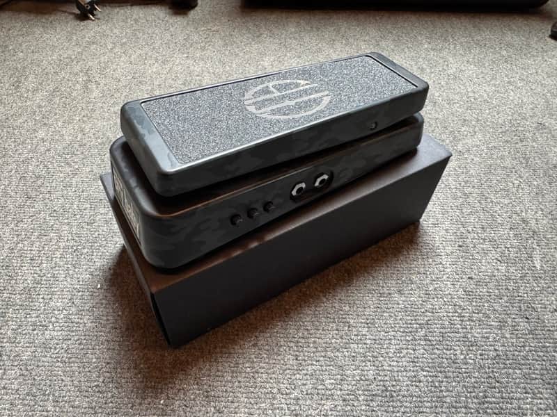 Dunlop DB01B Dimebag Signature Cry Baby From Hell Wah 2020 - Present - Black Camo image 1