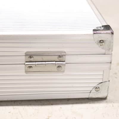 Unbranded 25 Tone Mountable Chimes with Case image 12