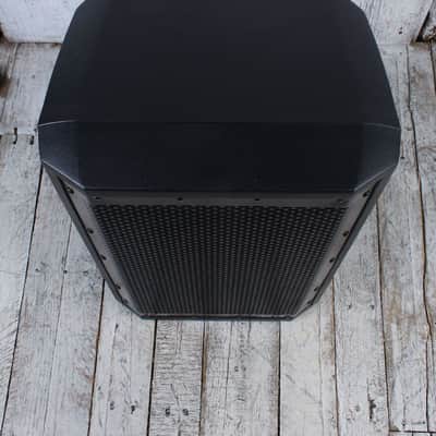 Peavey Aquarius AQ 12 Powered Speaker 670 Watt 12 Inch Powered Speaker image 11