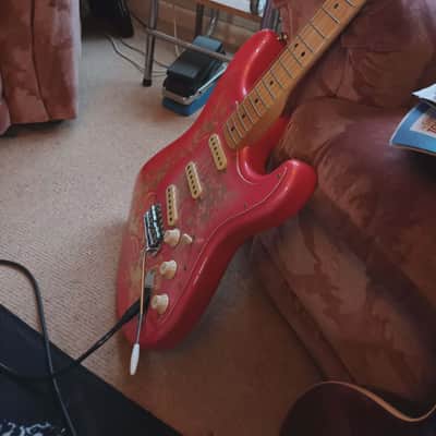 Fender Stratocaster 1985 made in Japan. All original. Paisley Pink. The Pink Panther. image 2