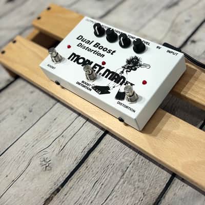 Morley Man FX Dual Boost Distortion V2 - White image 4