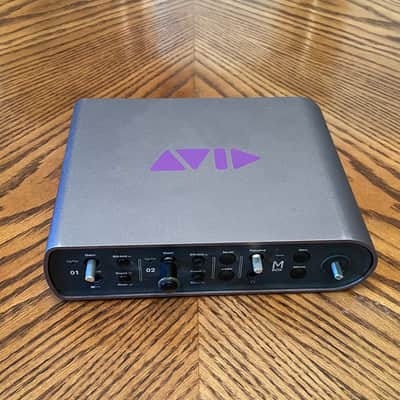 Avid MBox 3 Mini USB Audio Interface 2010s - Silver / Black image 2