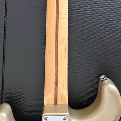2006 Fender Strat 60th Diamond Anniversary Limited Edition Made in USA - Collectors Guitar image 8