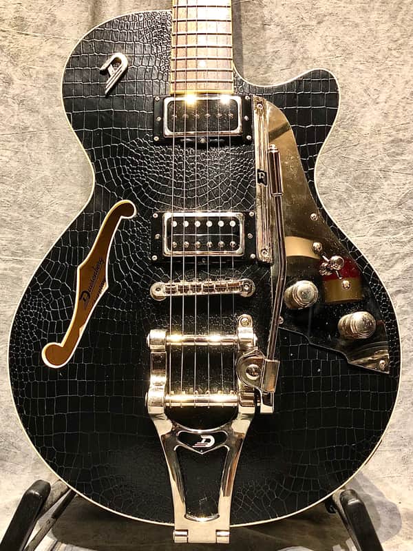 Duesenberg Starplayer TV, outlaw 2007 Black ”Alligator leather
