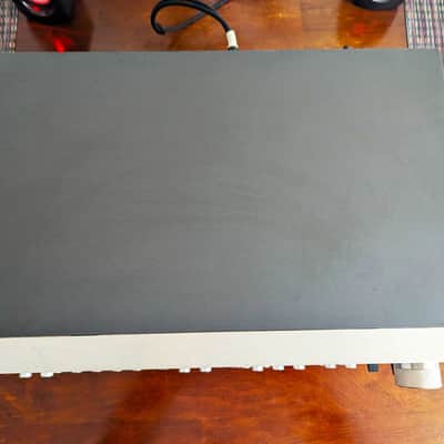 Sony SB-5335 Audio Selector: Input/Tape/Phono, 3 Amps, 5 Speakers, Clean, Work! image 6