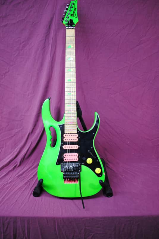 Ibanez JEM777-LG Steve Vai Signature with Edge Tremolo 1987 - 1988 - Loch Ness Green image 1