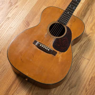 Martin 000-18 1947 image 2