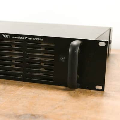 Crest Audio 7001 2-Channel Power Amplifier CG011TZ image 2