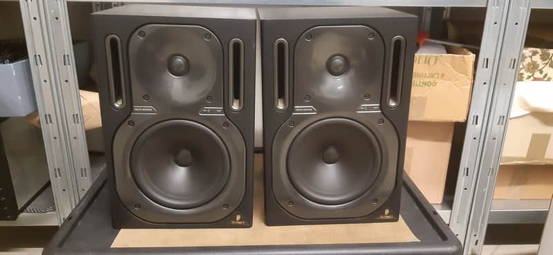 Behringer TRUTH B2030A casse attive monitor live studio registrazione image 1