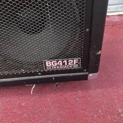 ベリンガー　ギターアンプ　キャビネットスピーカー　BG412F Used Behringer BG412F 4 x 12 Guitar Speaker Cabinet 4 x 12