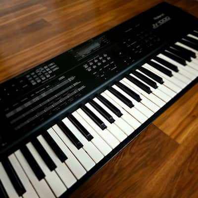 Roland JV-1000 76-Key Music Workstation 1993 - 1995 - Black image 2