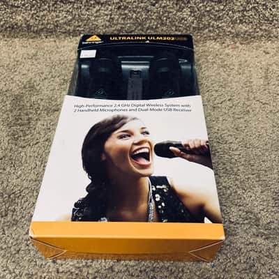 Behringer Ultralink (A) ULM202USB Pair Wireless Handheld Microphones w/ USB Receiver image 3
