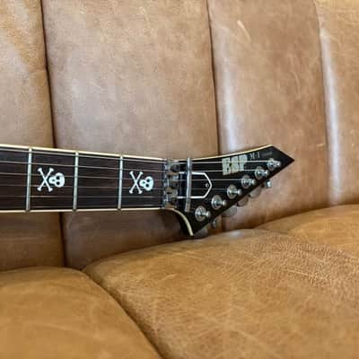 ESP M-1 Custom 1992 - Skulls image 10